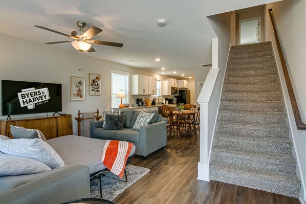 House (4 Bedrooms) | Interior