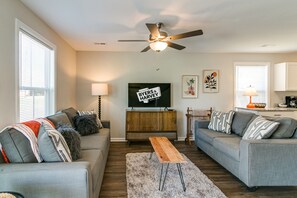 House (4 Bedrooms) | Interior