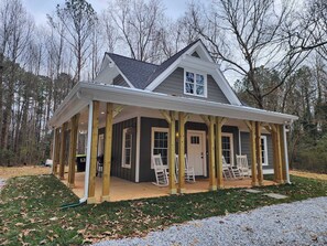 House (2 Bedrooms) | Interior - Pine Mtn Getaway Pet-ok 3BR w Weekday Discounts (Cartersville)