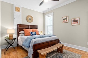 Interior - Unit #5 638 Madison St (Clarksville)