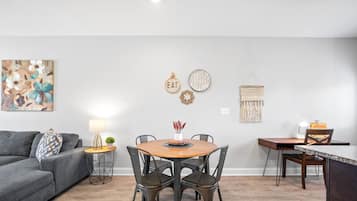 Apartment (2 Bedrooms) | Interior