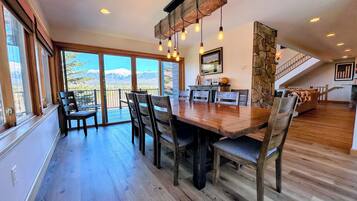 Villa (5 Bedrooms) | Interior