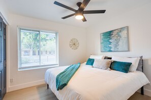 Interior - Sun-kissed Delight Mcnair #2 Chandler (Chandler)