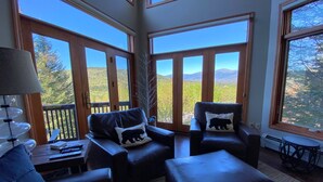 Stórt einbýlishús (5 Bedrooms) | Að innan