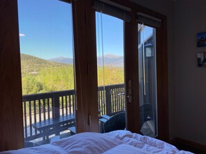 Interior - Cr12 (Bretton Woods)