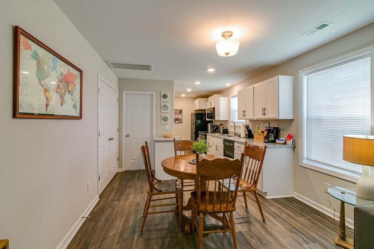House (4 Bedrooms) | Interior