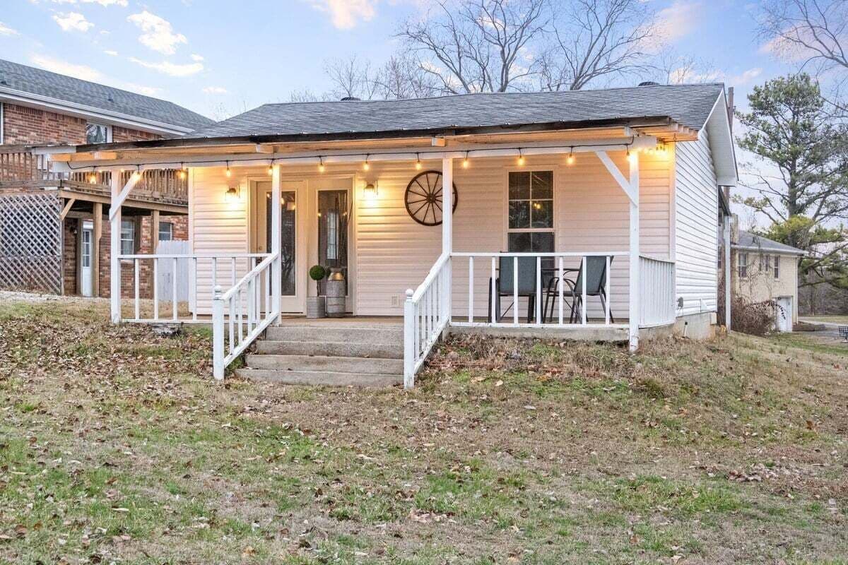 House (1 Bedroom) | Front of property