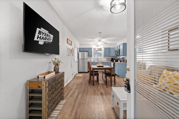 House (1 Bedroom) | Interior
