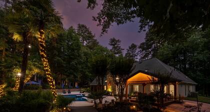 Poolside Farm Serenity Group Perfect, Cozy Gazebo