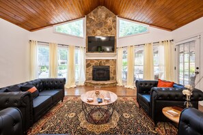 Interior - Poolside Farm Serenity Group Perfect, Cozy Gazebo (Cartersville)