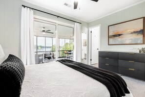 5 dormitorios, tabla de planchar con plancha, wifi gratis y ropa de cama