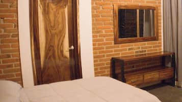 Cabane Confort, vue cour intérieure