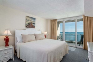 3 bedrooms, iron/ironing board, free WiFi, bed sheets - Oceanfront resort with all amenities (Myrtle Beach)