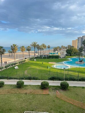 Pool - Urbanova city (Urbanova)