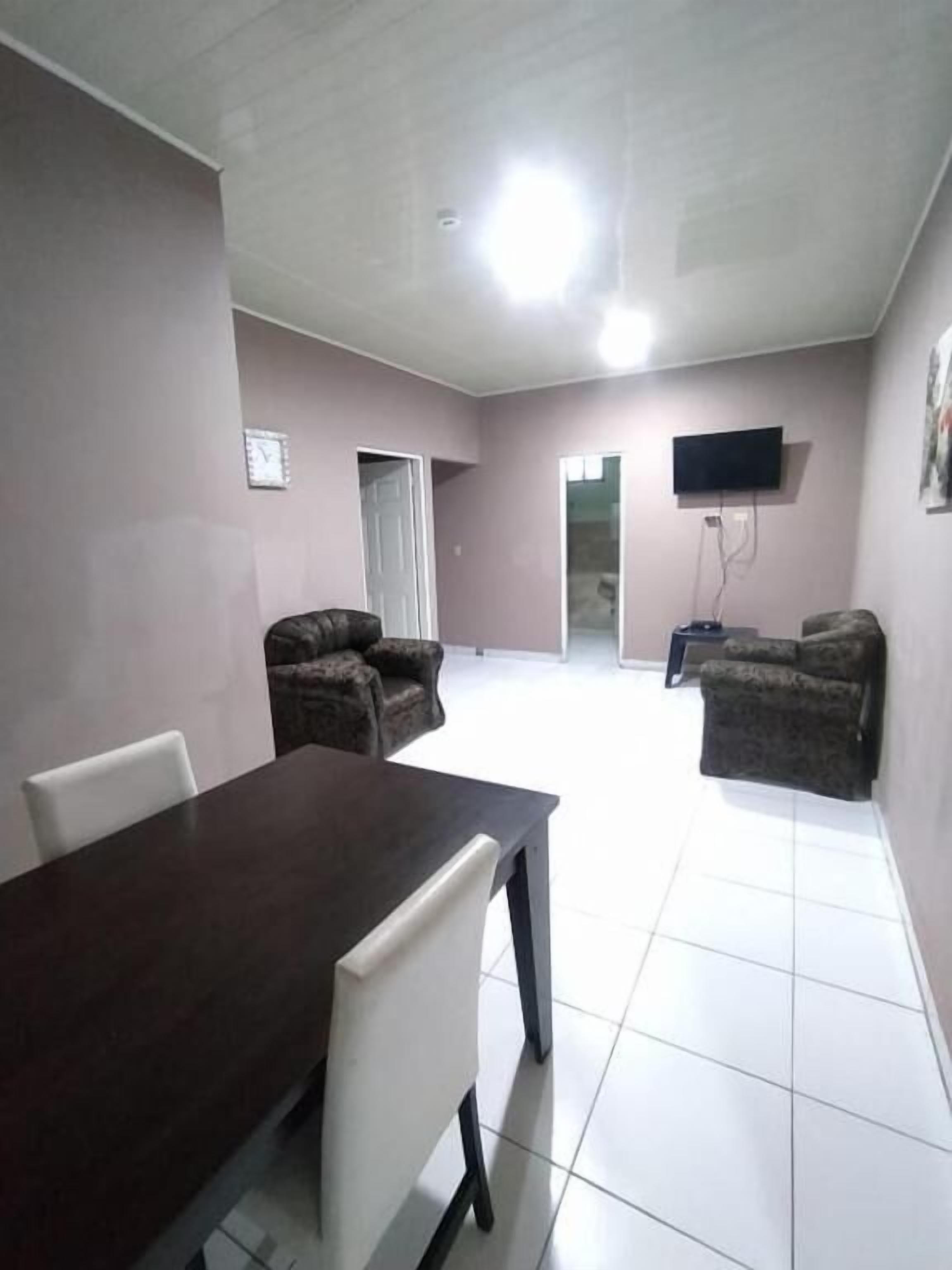 经典公寓, 阳台, 城市景观 | 用餐