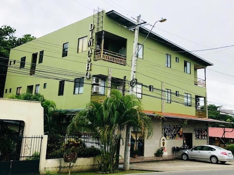 Exterior. Hotel Dimashq