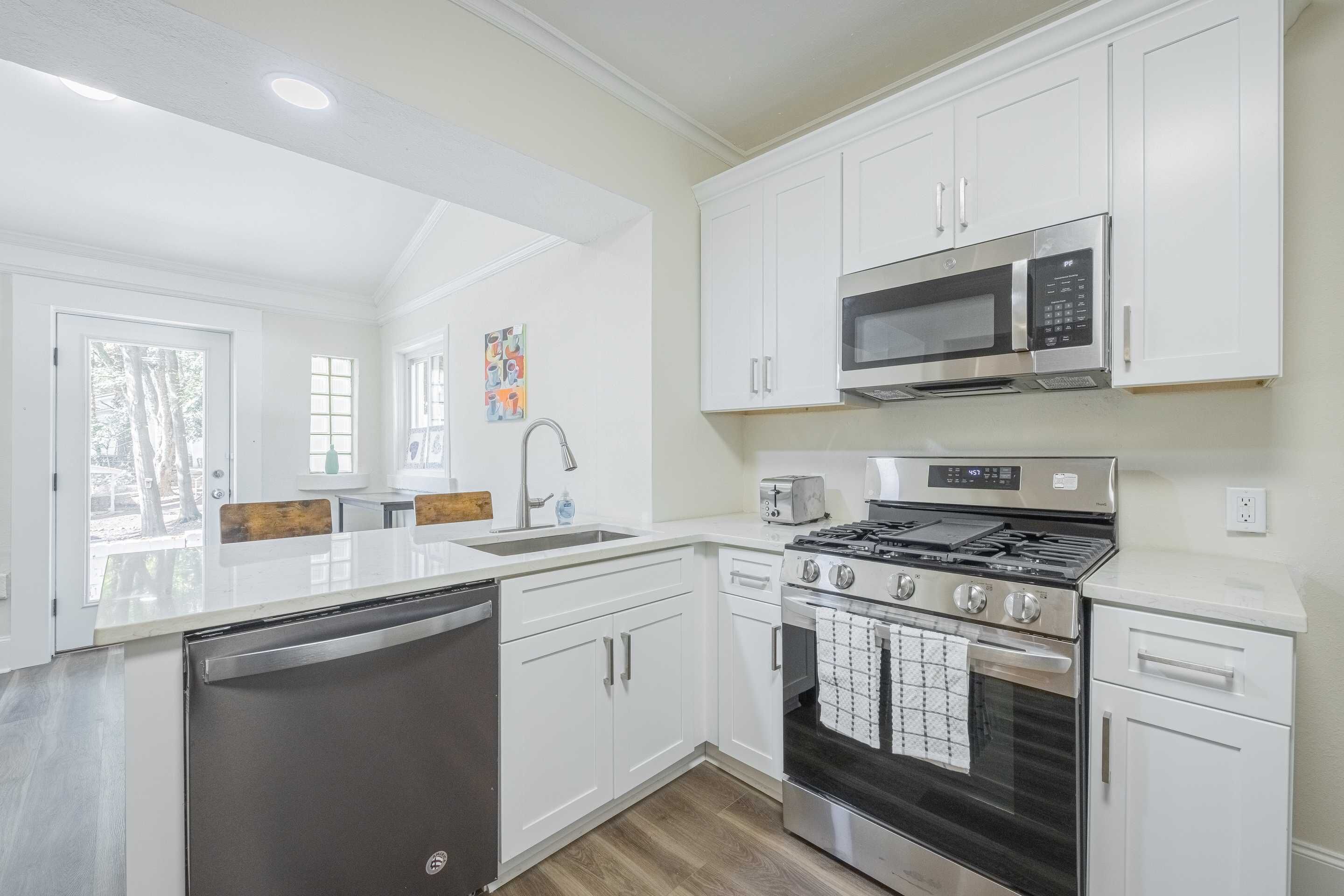 House (Multiple Bedrooms) | Interior