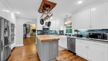 Maison (6 Bedrooms) | Intérieur
