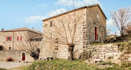 Traumhaftes Haus in Lablachère mit WLAN