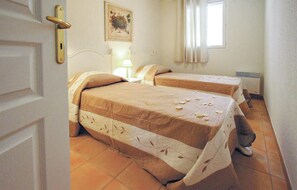 3 bedrooms - Amazing home in Montauroux with swimming pool (Montauroux)