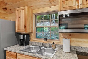 Interior - Throw'n Shade at the Red - Near Rrg, KY! (Stanton)