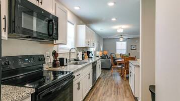 House (Multiple Bedrooms) | Interior