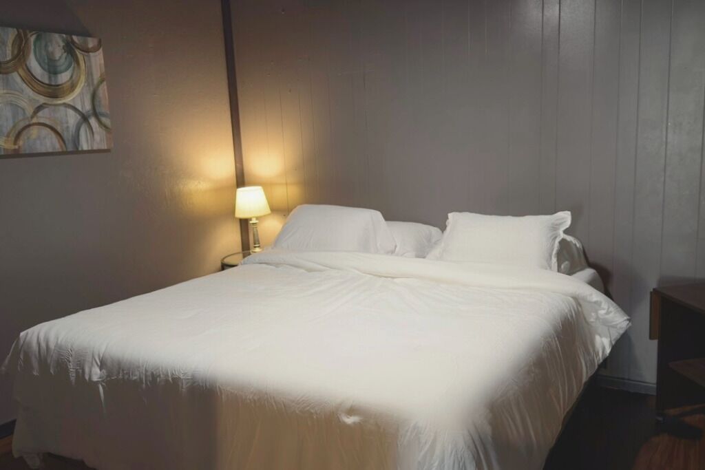 2 bedrooms, desk, free WiFi, bed sheets