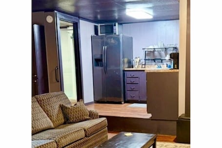スマートテレビ、テレビゲーム. Cozy 2-bedroom apartment in charming downtown South Pittsburg, TN