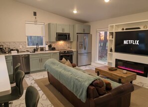 Télévision, cheminée