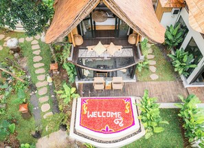 تفاصيل الفندق من الخارج