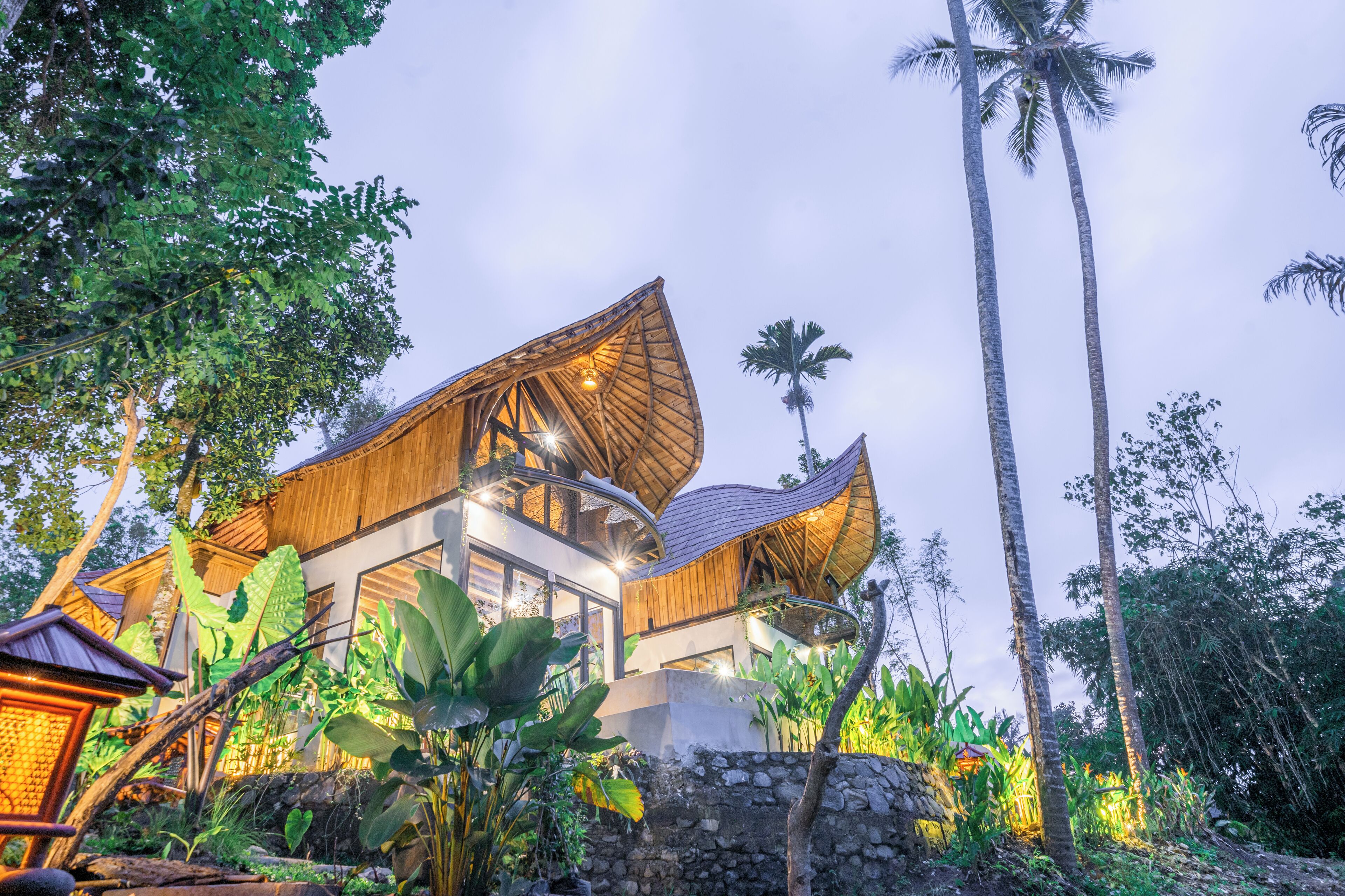 Romantic Duplex, Private Pool, Park View | Exterior