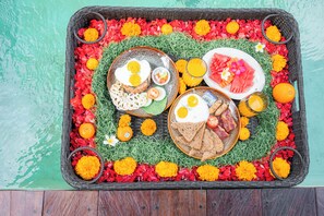 Free daily full breakfast - Sindu Village Ubud (Ubud)