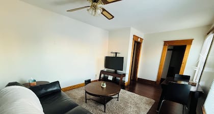 Cozy 2-bedroom apartment in Creston