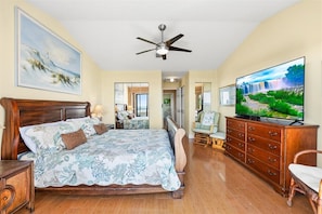 2 bedrooms, iron/ironing board, WiFi, bed sheets - New! Summer Deal: Free Fun and Beach Gear Credit (St. Augustine)