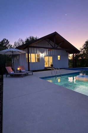 Pool - 5 Acre Hideaway – Private Guest House & Pool in a Peaceful Rural Setting (Cleveland)
