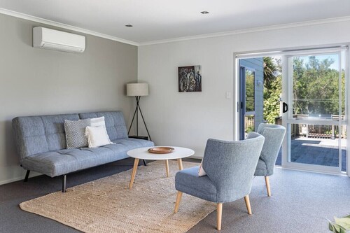 Seagreen Bach • Family Comfort and Ease