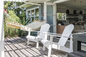 Terrace/patio - Mara Kai Retreat • Waterfront Peaceful Retreat (Raglan)