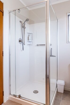 Hair dryer - Harbourside Cove • Views, Cosy + Peaceful (Raglan)