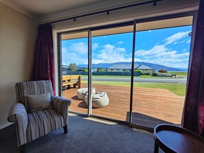 Interior - Fiordland Family Favourite (Te Anau)