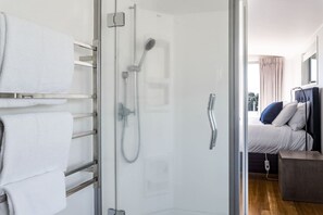 Hair dryer - Government House • Spa • Comfort • Views (Raglan)