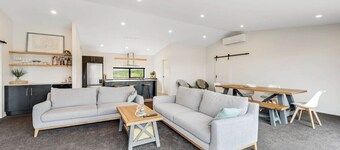 Beach Days & Relaxing Stays