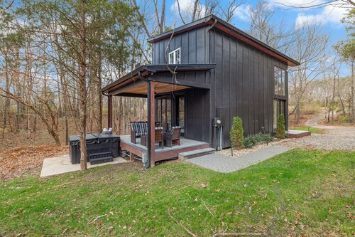 Modern Black Cabin w/ Hot Tub