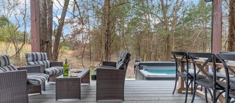 Modern Black Cabin w/ Hot Tub