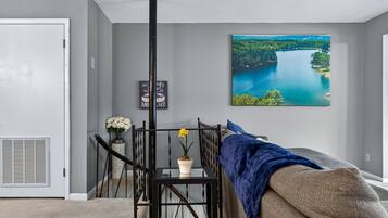 Iron/ironing board, travel crib, free WiFi, bed sheets