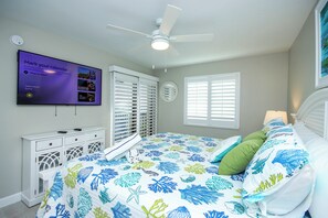 2 bedrooms, free WiFi, bed sheets - Oceanfront Sanibel Condo - Sandalfoot 5D3 (Sanibel Island)