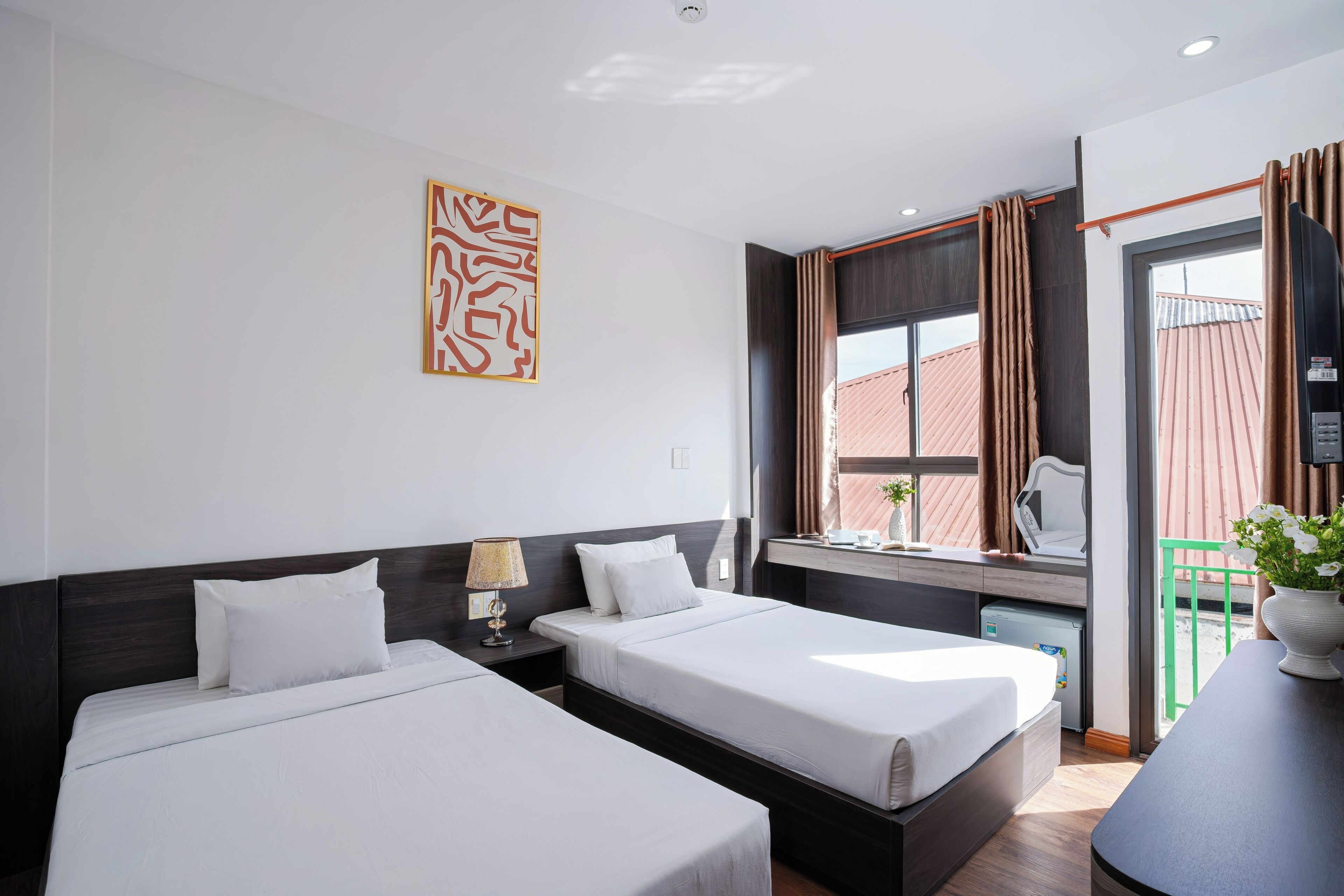 Deluxe Double or Twin Room, Balcony, City View | Free WiFi