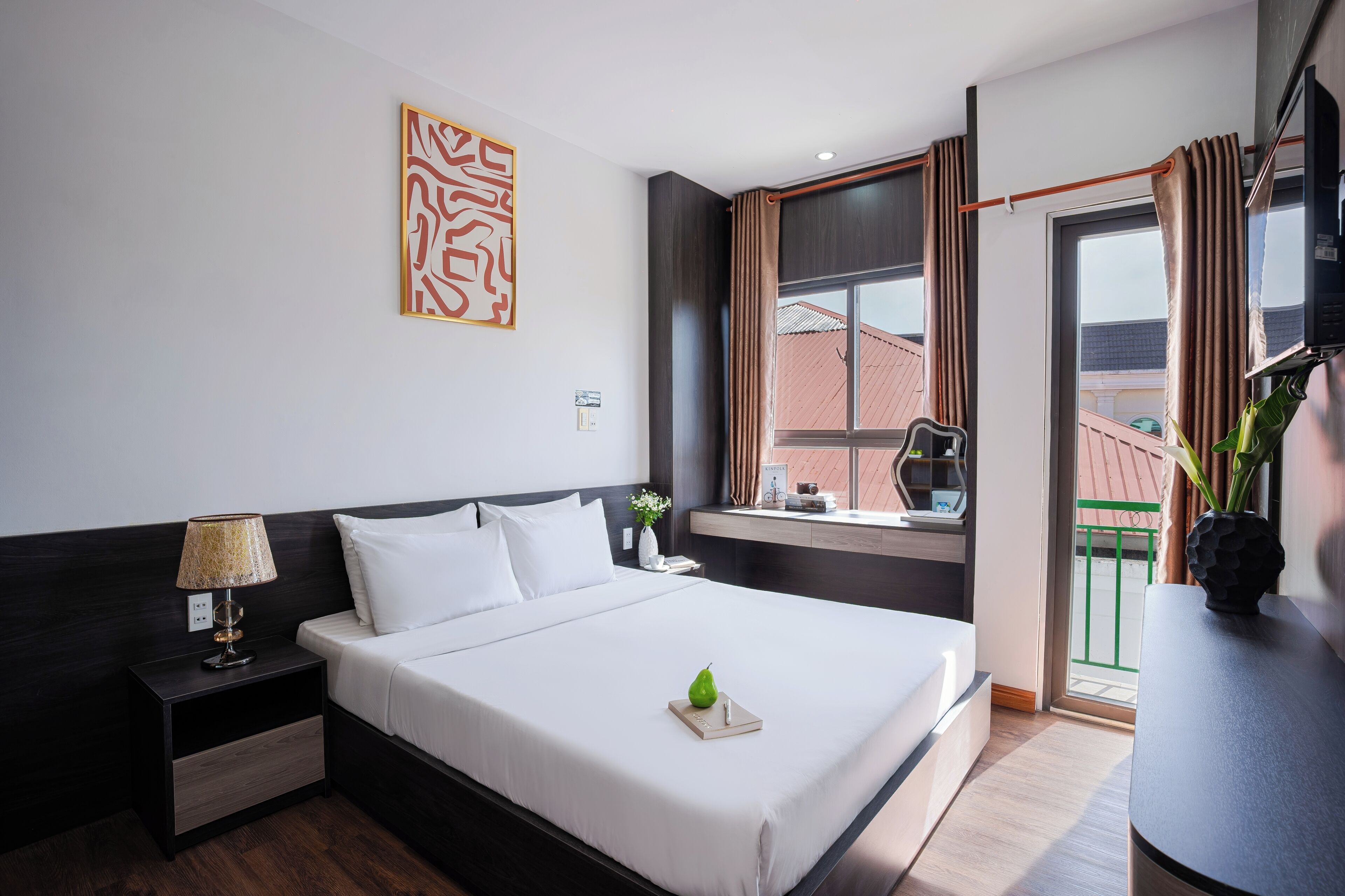 Deluxe Double Room, Balcony, City View | Free WiFi