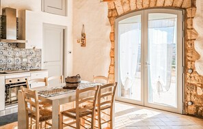 Dining - Gorgeous home in Menfi (Menfi)