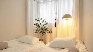 Standard Apartment (non-Korean nationals only) | Free WiFi