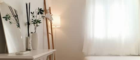 Standard Apartment (non-Korean nationals only)